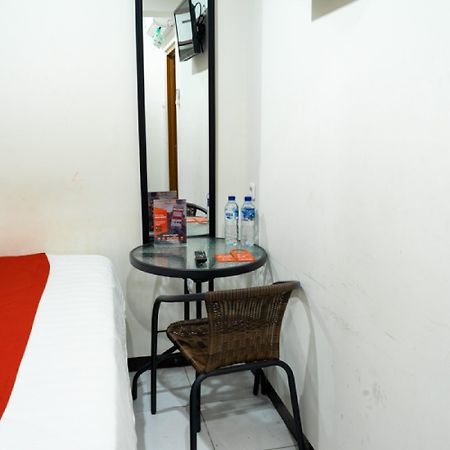 RedDoorz near Setrasari Mall 4 Bandung Exterior foto